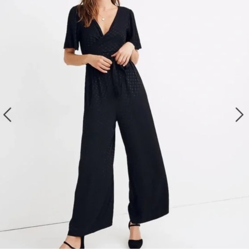 Madewell‎ Black Dotted Short Sleeve Waist Tie Wide Leg Jumpsuit Size 00